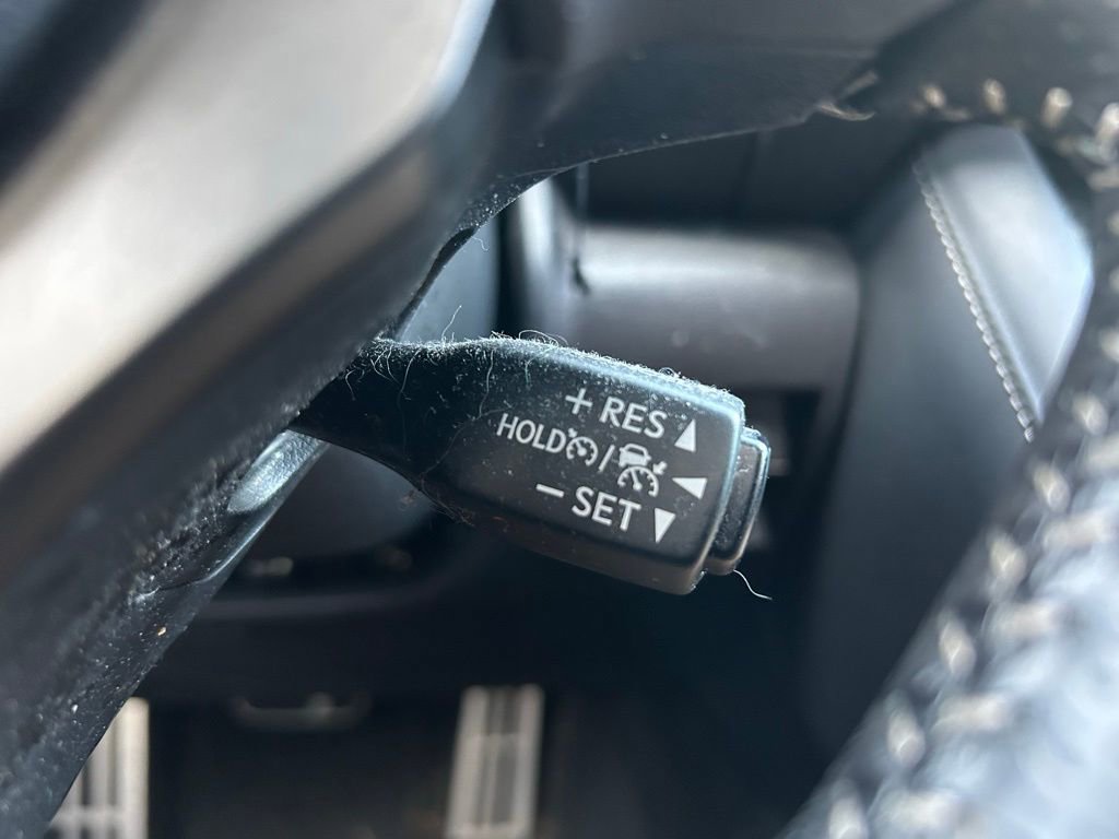 Used 2021 Lexus IS 350 F Sport w/ Accessory Package RWD image 23