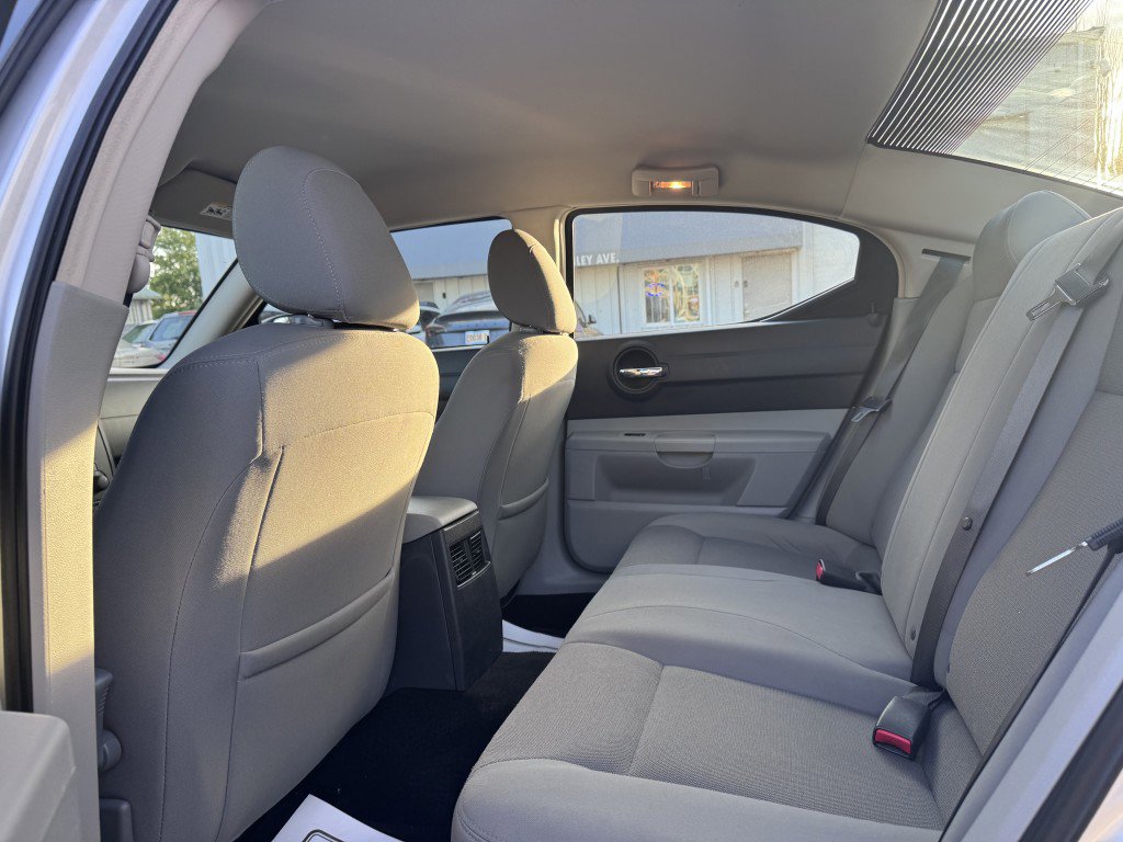 Used 2007 Dodge Charger SE w/ Comfort Seating Group RWD image 22