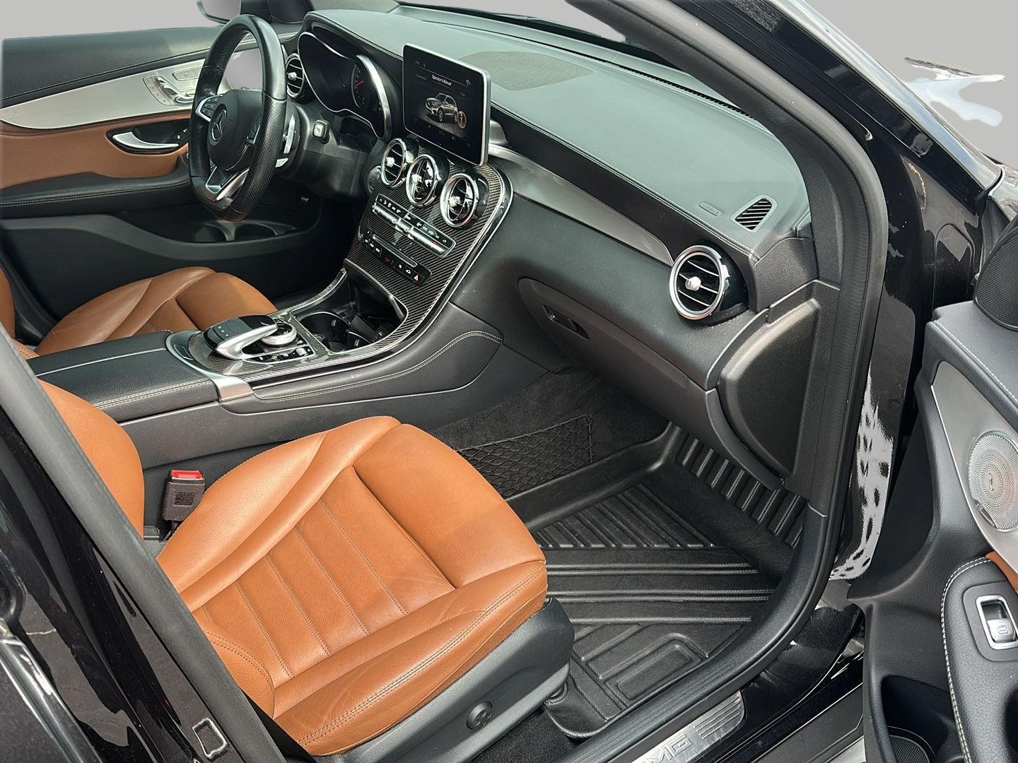 Used 2019 Mercedes-Benz GLC 43 AMG 4MATIC image 10
