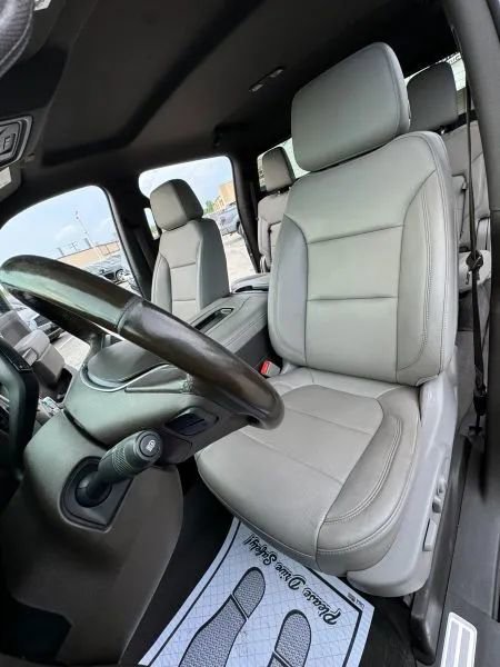 Used 2019 GMC Sierra 1500 SLT AWD/4WD image 19