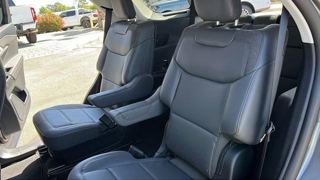 New 2026 Ford Explorer Active RWD image 20