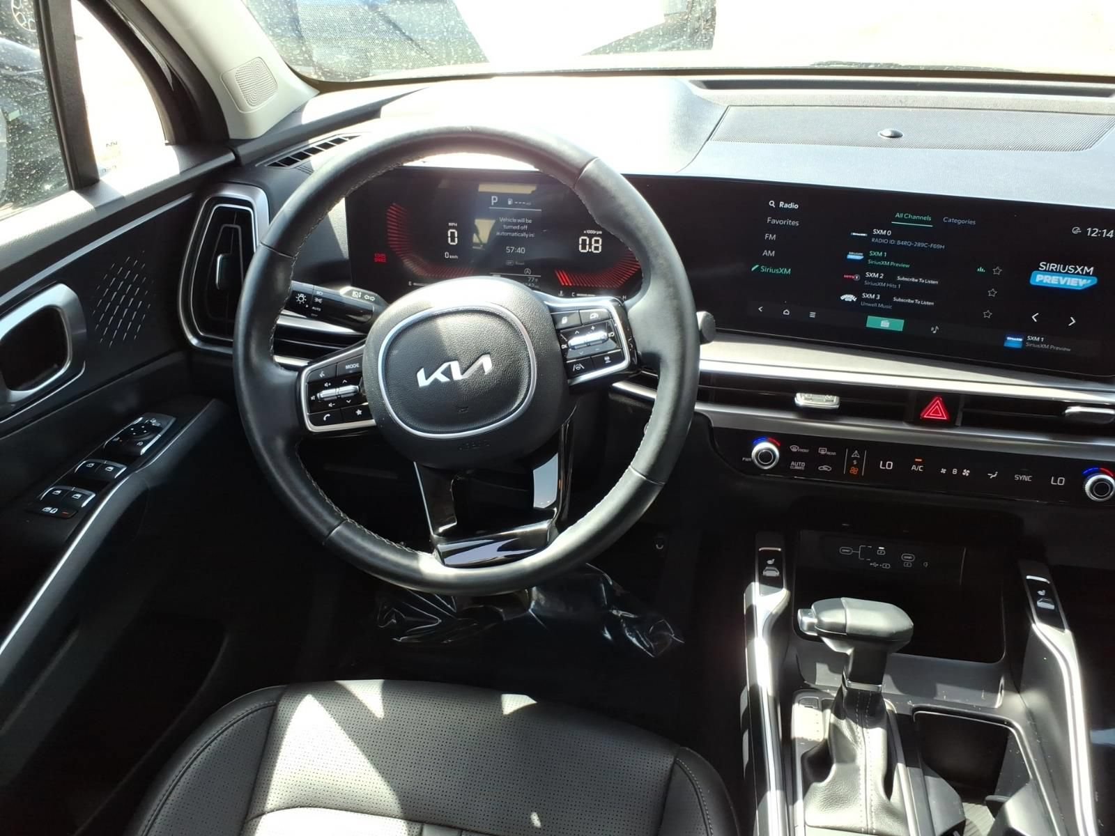 Used 2024 Kia Sorento EX AWD/4WD image 16