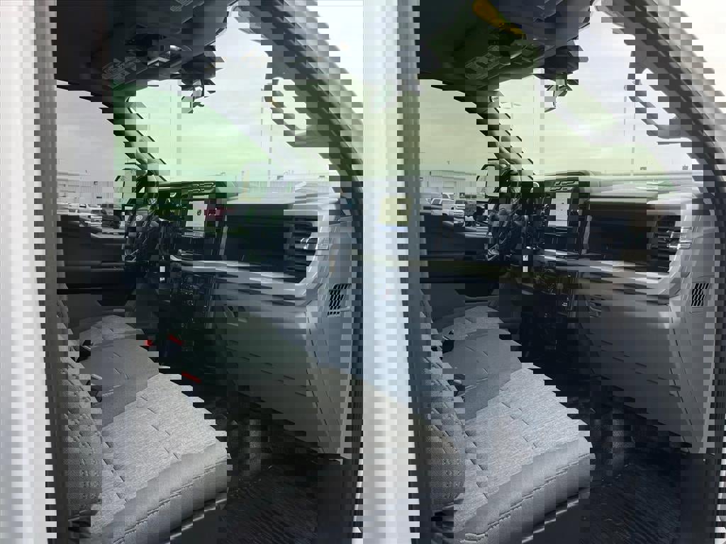 Used 2024 Ford F350 XL w/ 360-Degree Camera Package image 8