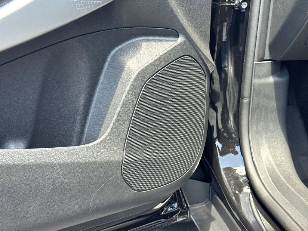 New 2026 Chevrolet Trax RS w/ Driver Confidence Package FWD image 21