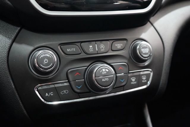 Used 2022 Jeep Cherokee Limited image 29