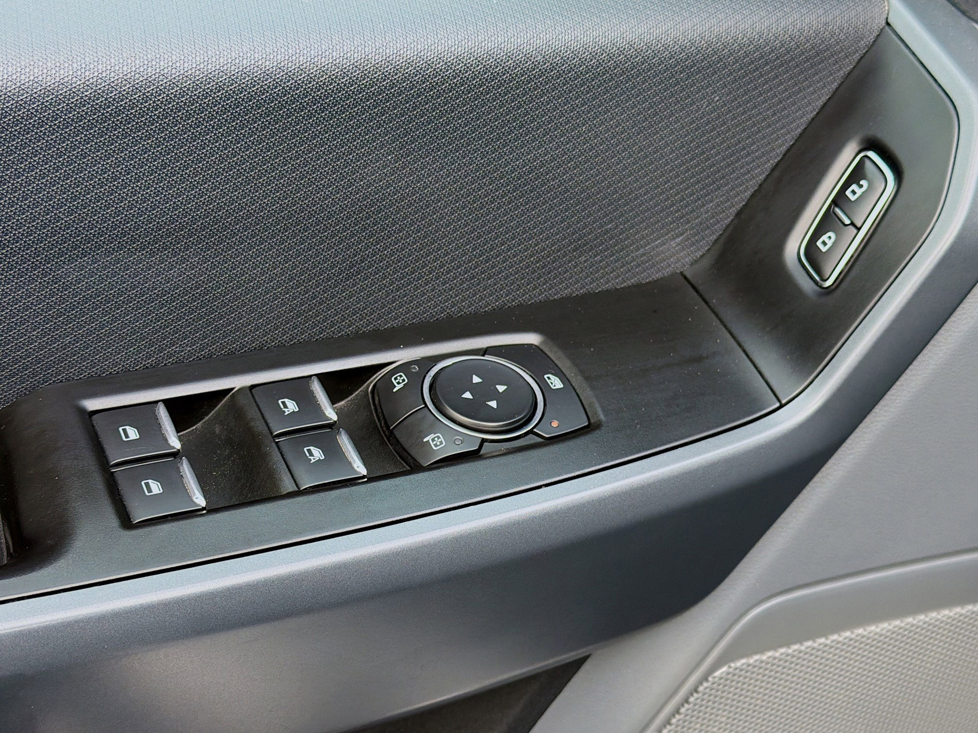 Used 2022 Ford F150 XLT w/ Trailer Tow Package image 22