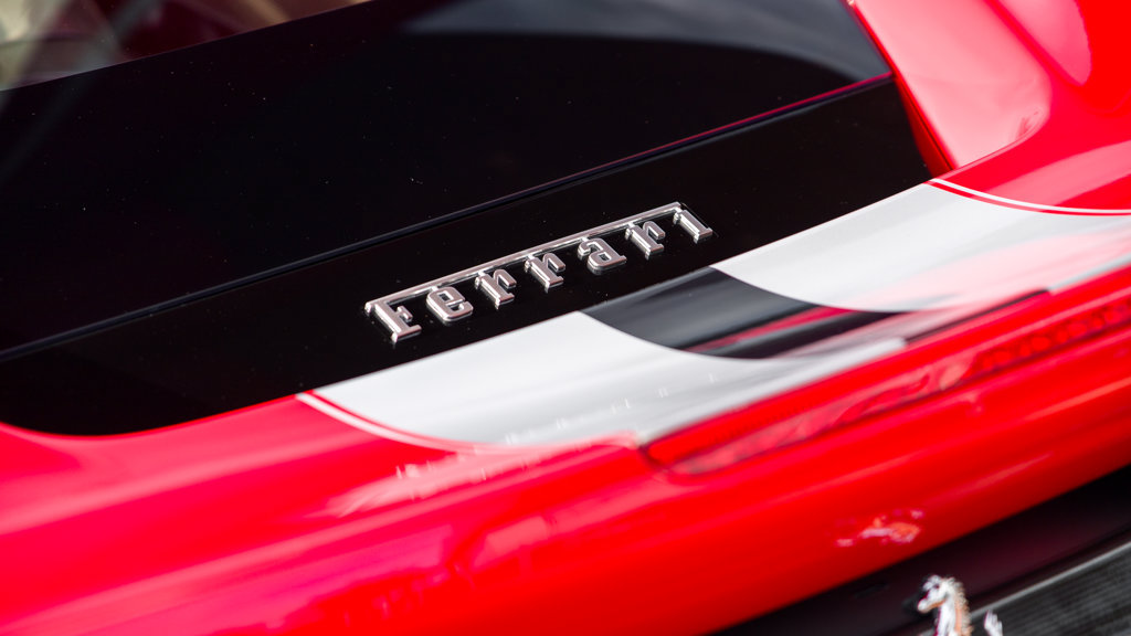 Used 2020 Ferrari 488 Pista Coupe RWD image 33
