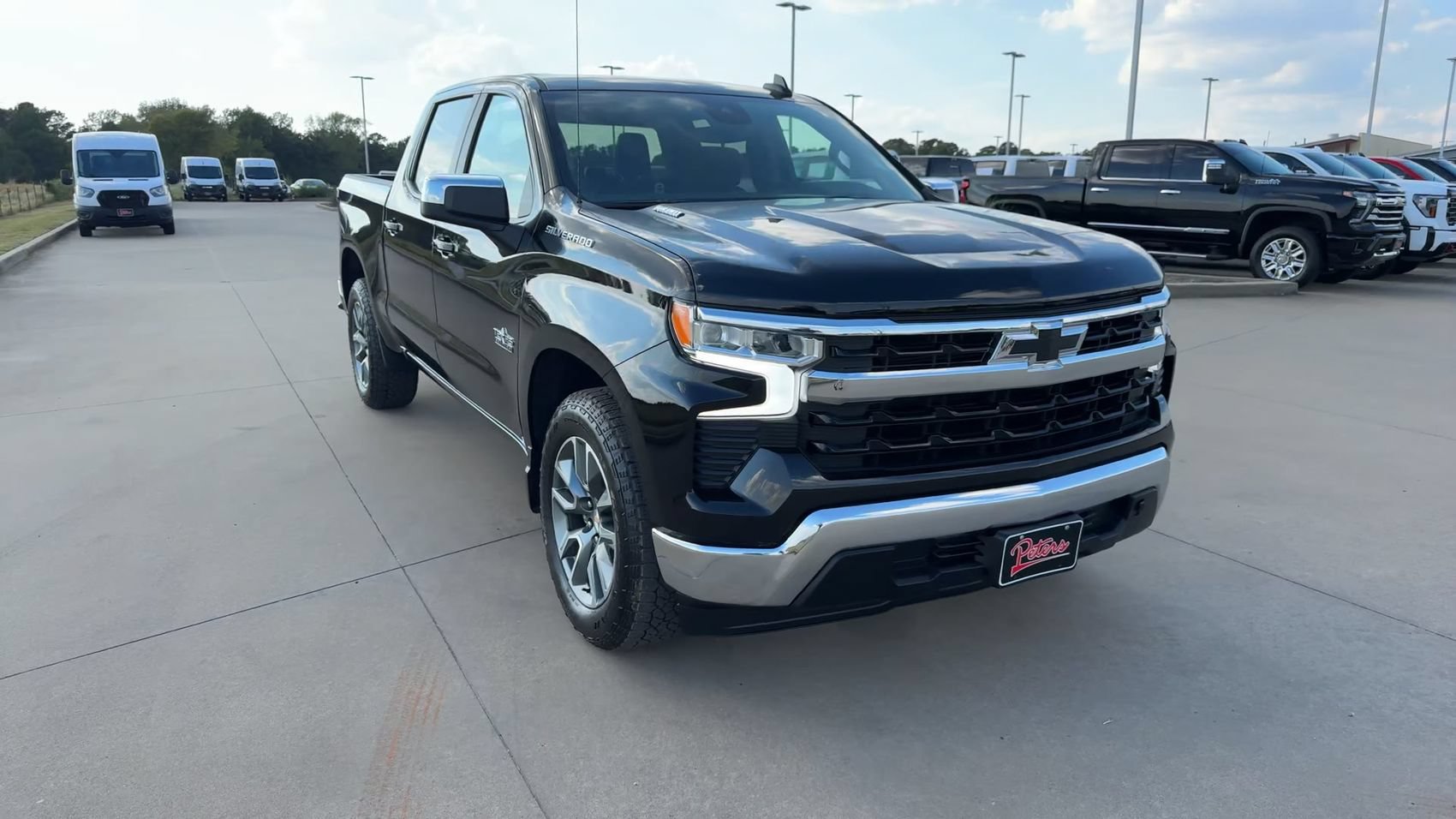 Used 2026 Chevrolet Silverado 1500 LT w/ LPO, Liner Protection Package RWD image 3
