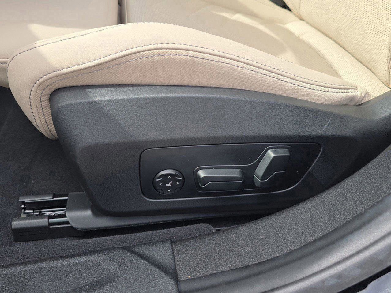 New 2026 BMW 228i w/ Technology Package image 22