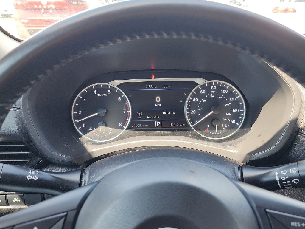 Used 2022 Nissan Sentra SV FWD image 11