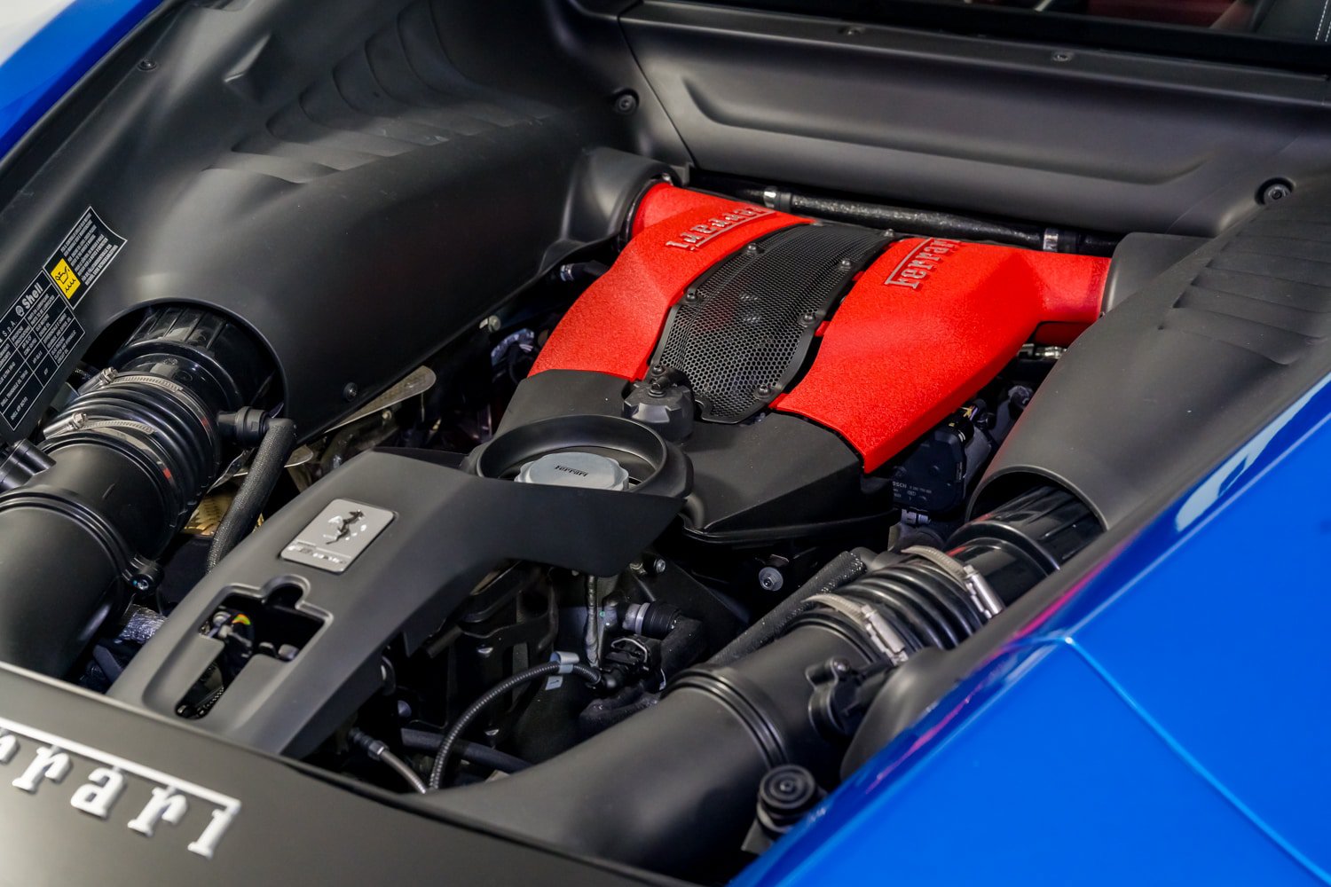 Certified 2022 Ferrari F8 Tributo RWD image 42