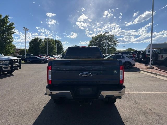 Used 2018 Ford F350 4x4 Crew Cab Super Duty image 4