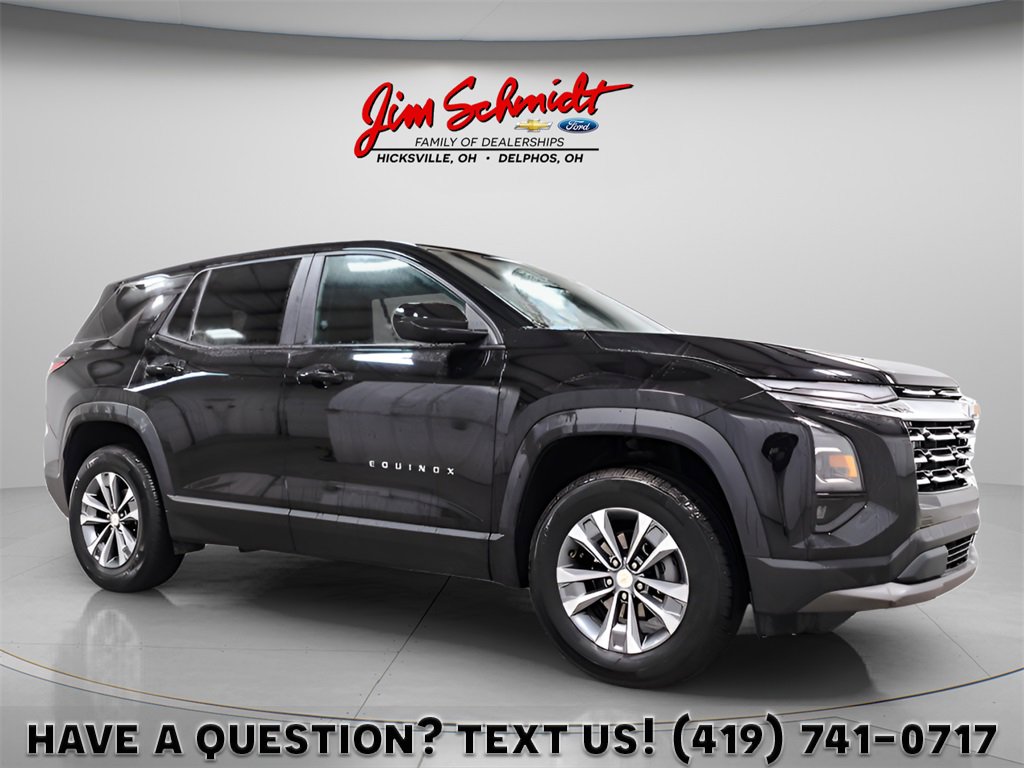 Used 2025 Chevrolet Equinox LT image 1