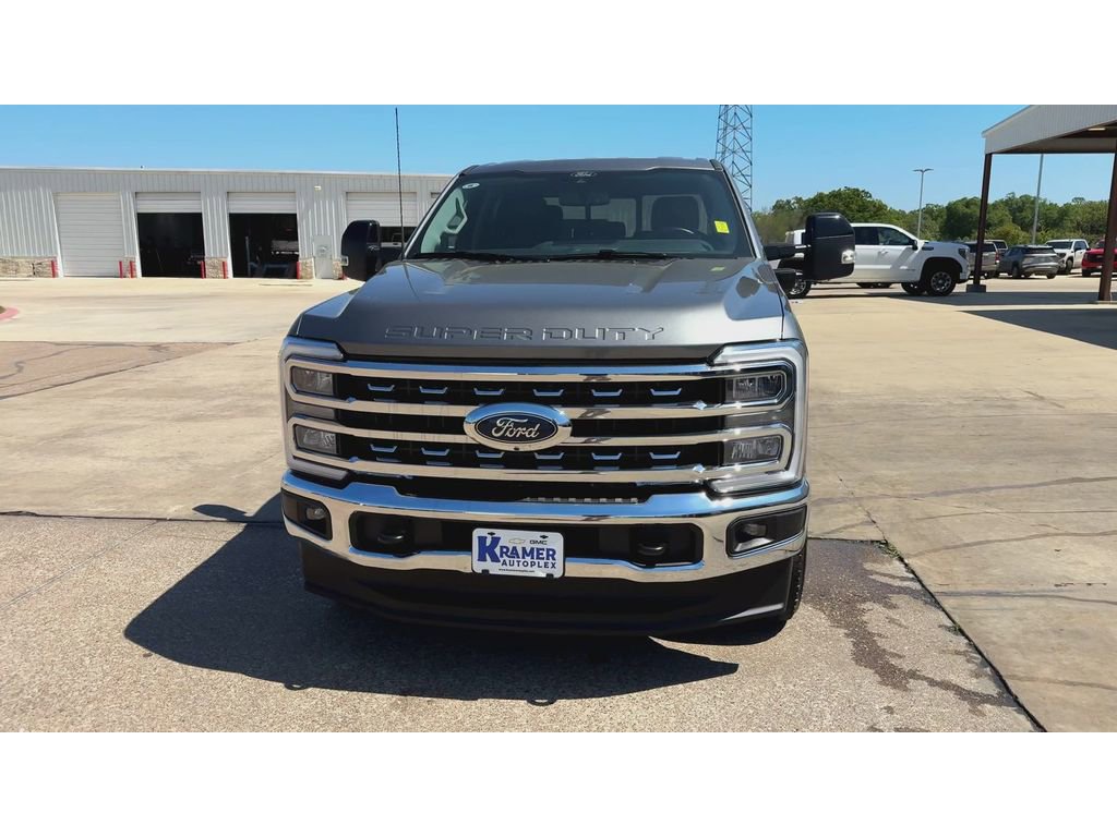 Used 2024 Ford F250 Lariat image 3