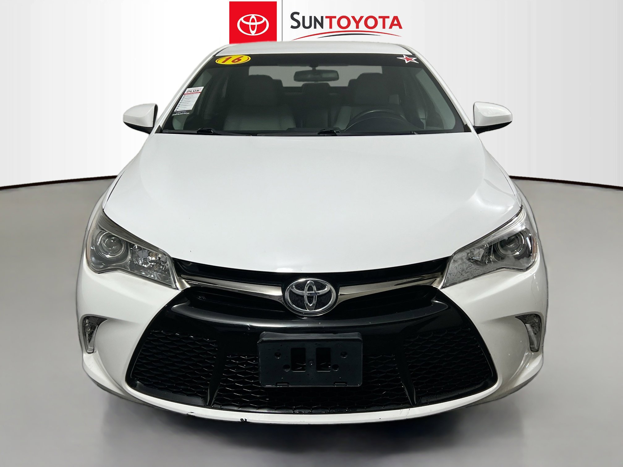 Used 2016 Toyota Camry SE image 7