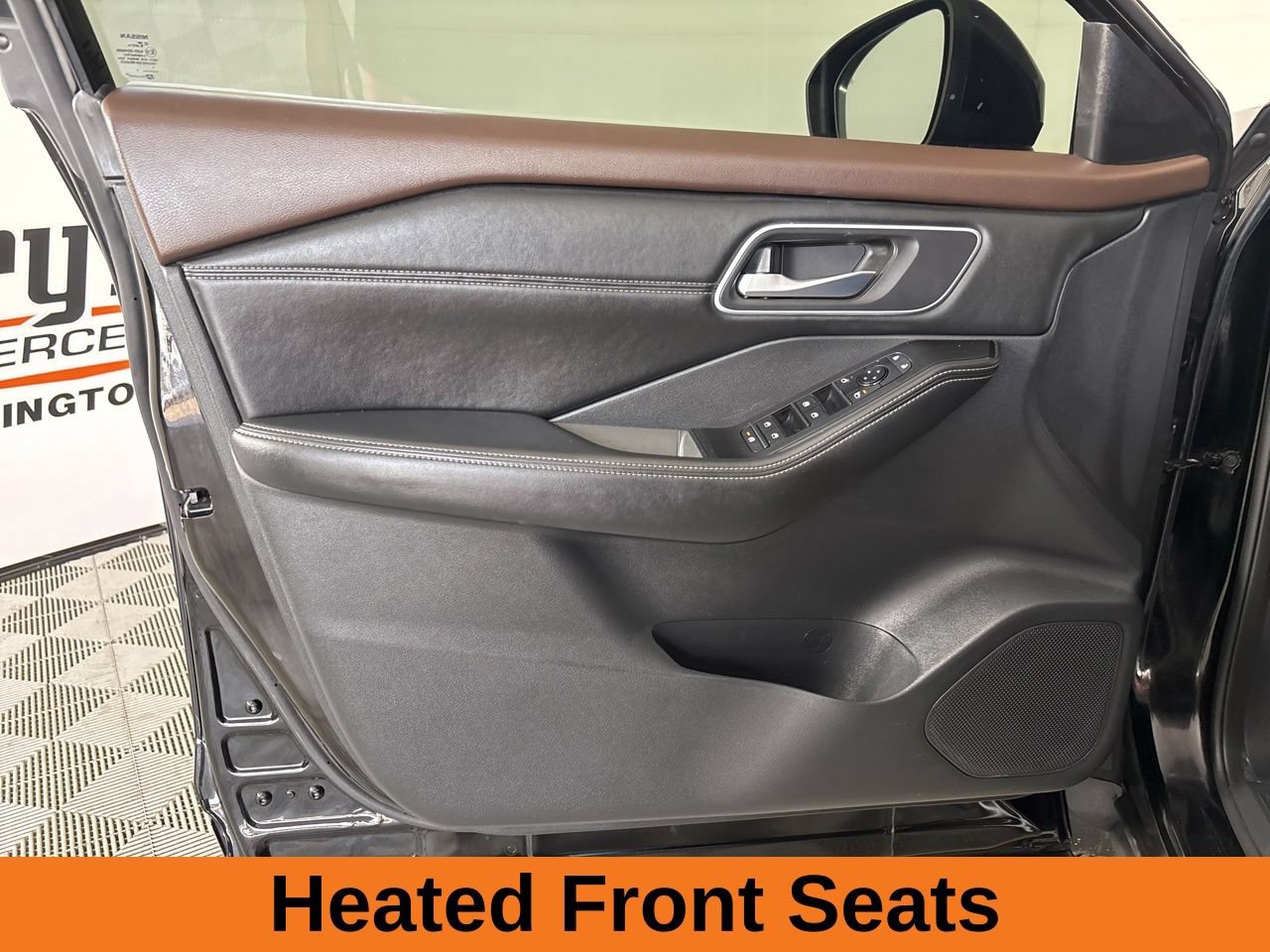 Used 2021 Nissan Rogue SV w/ Premium Package FWD image 10
