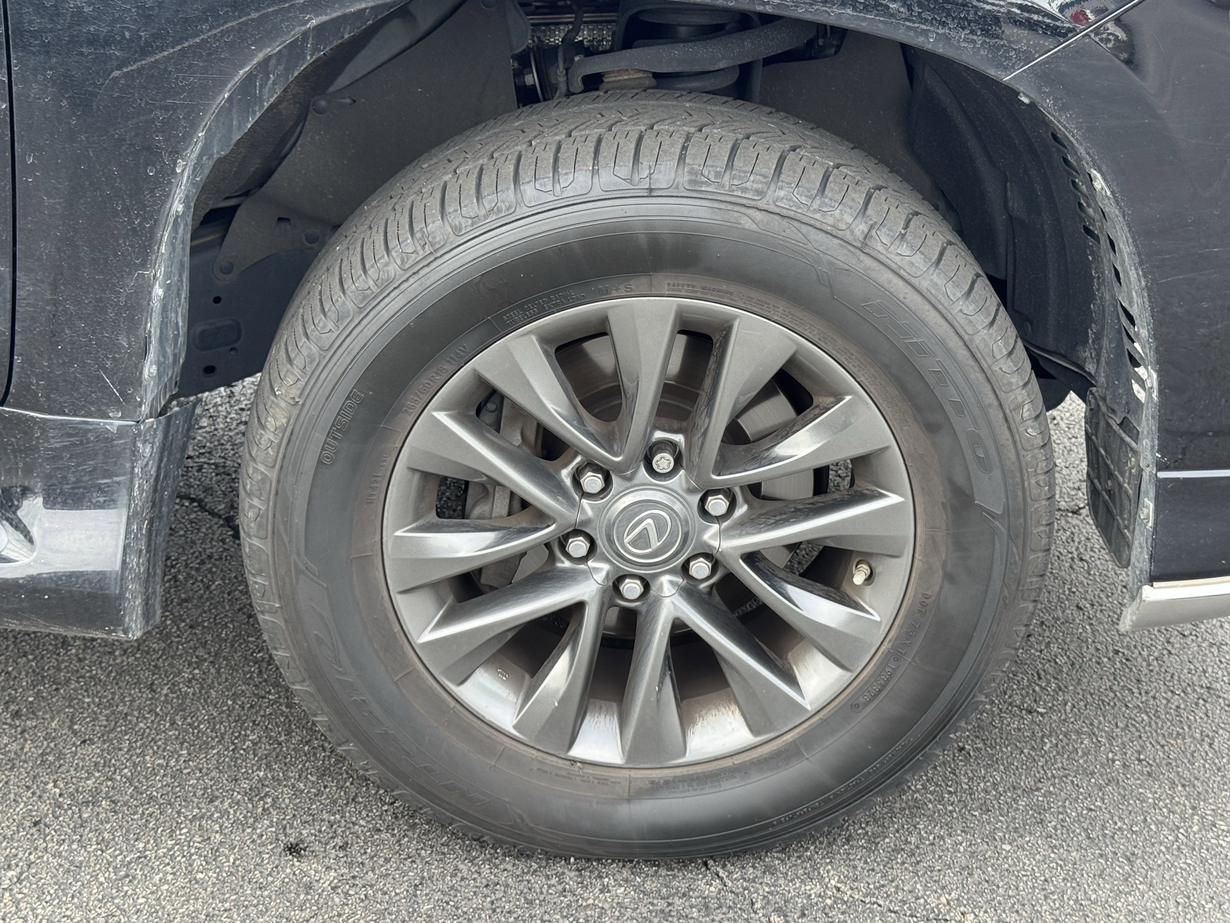 Used 2019 Lexus GX 460 image 19