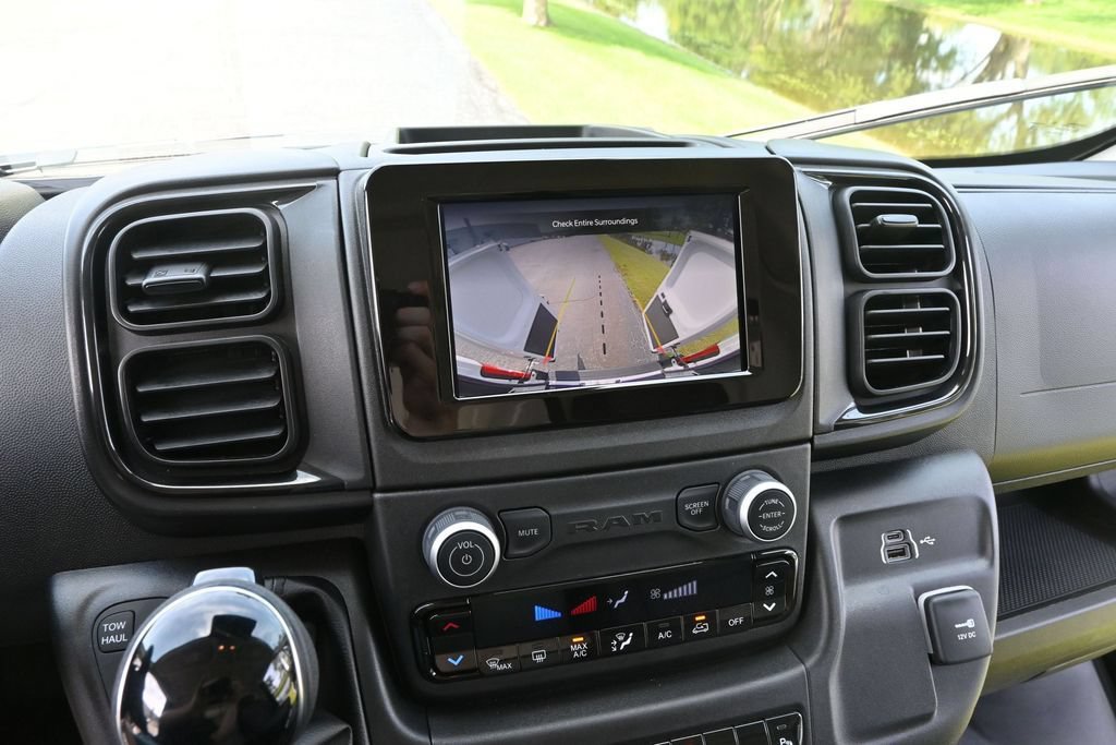 Used 2025 RAM ProMaster 2500 w/ Safety Group FWD image 40