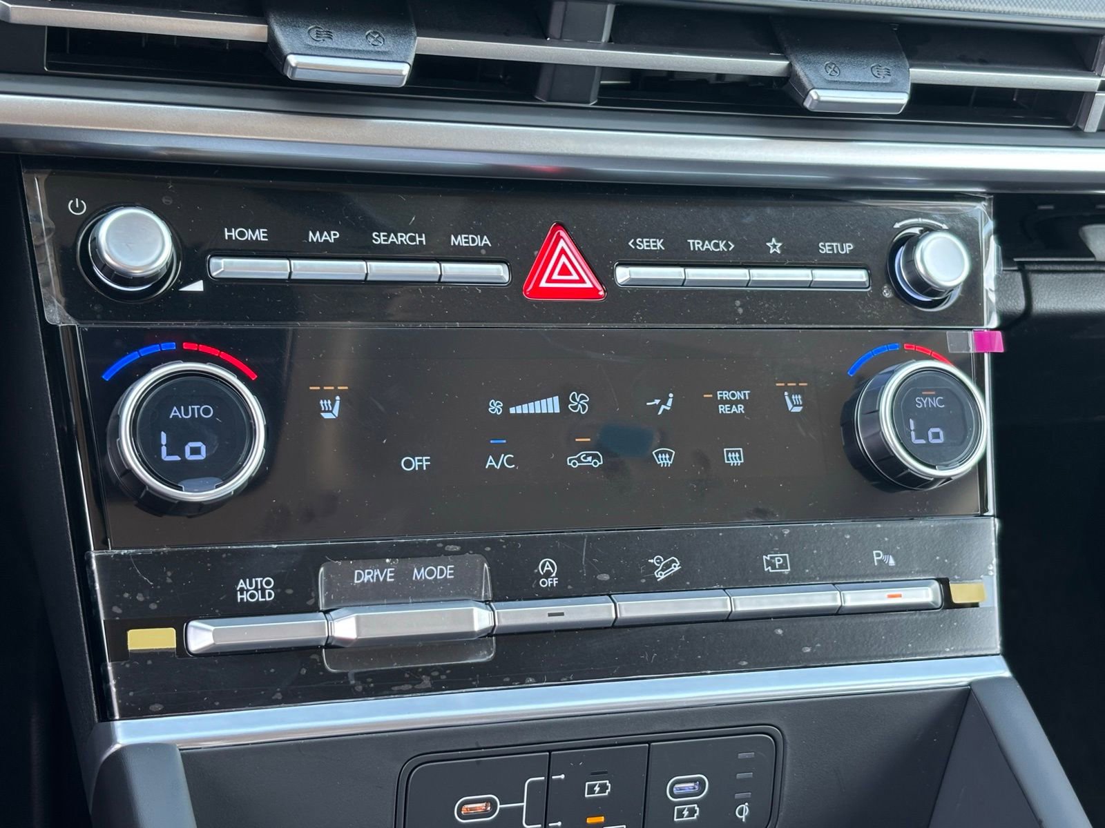 New 2026 Hyundai Santa Fe SEL FWD image 24