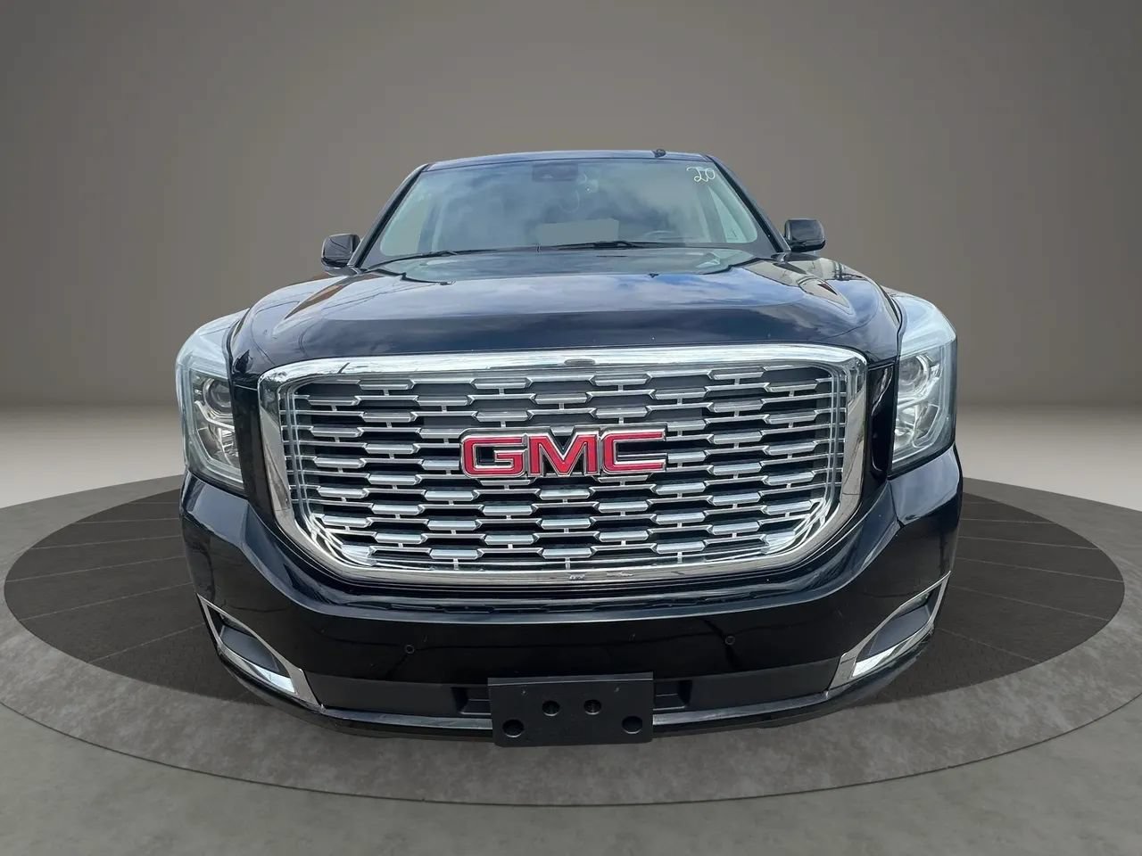 Used 2020 GMC Yukon Denali w/ Denali Premium Package AWD/4WD image 8