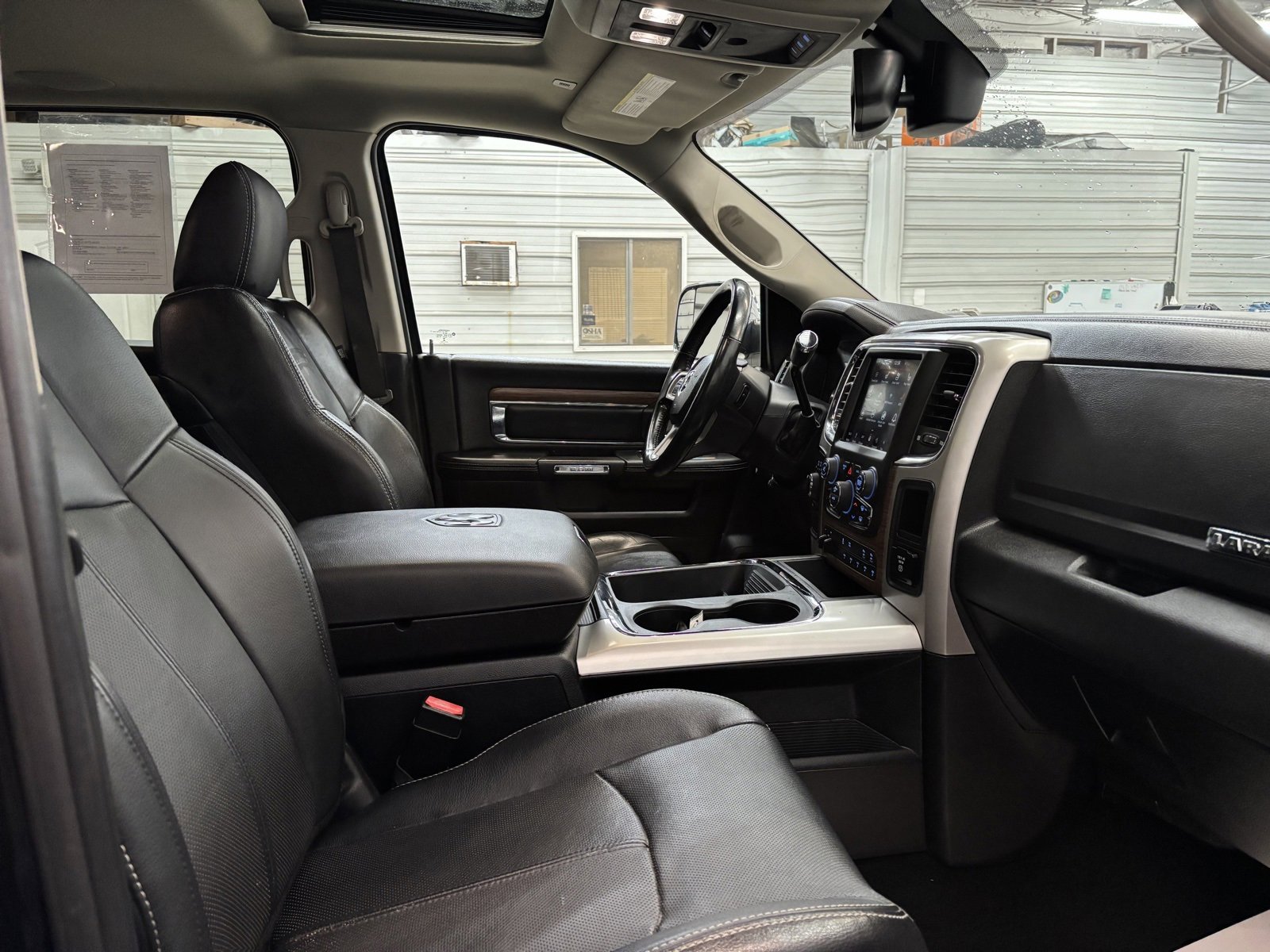 Used 2018 RAM 2500 Laramie w/ Snow Chief Group image 30