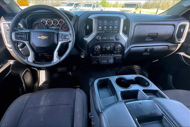 Used 2022 Chevrolet Silverado 2500 LT w/ Convenience Package AWD/4WD image 8