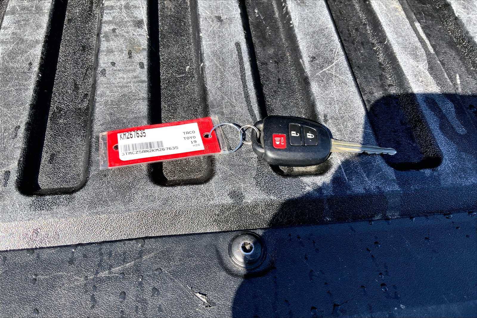 Used 2019 Toyota Tacoma SR5 AWD/4WD image 14