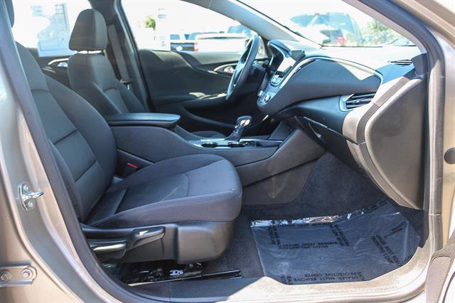 Used 2022 Chevrolet Malibu LT image 16