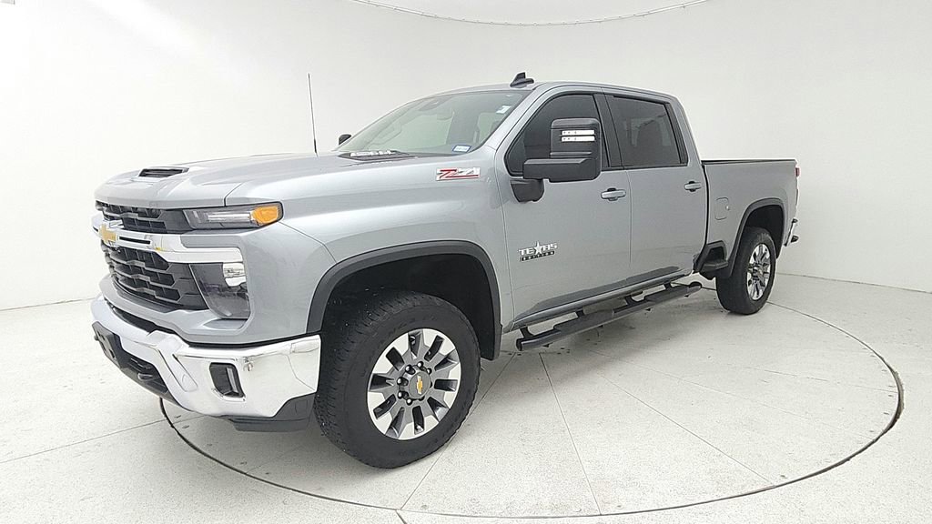 Used 2024 Chevrolet Silverado 2500 LT w/ Texas Edition AWD/4WD image 1