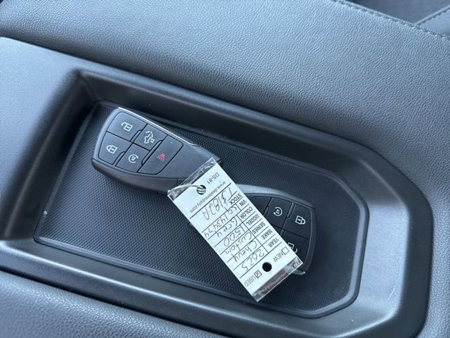 Used 2025 Chevrolet Silverado 1500 Custom Trail Boss w/ LPO, Dark Essentials Package image 23