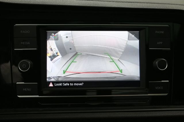 Used 2023 Volkswagen Jetta SE FWD image 10