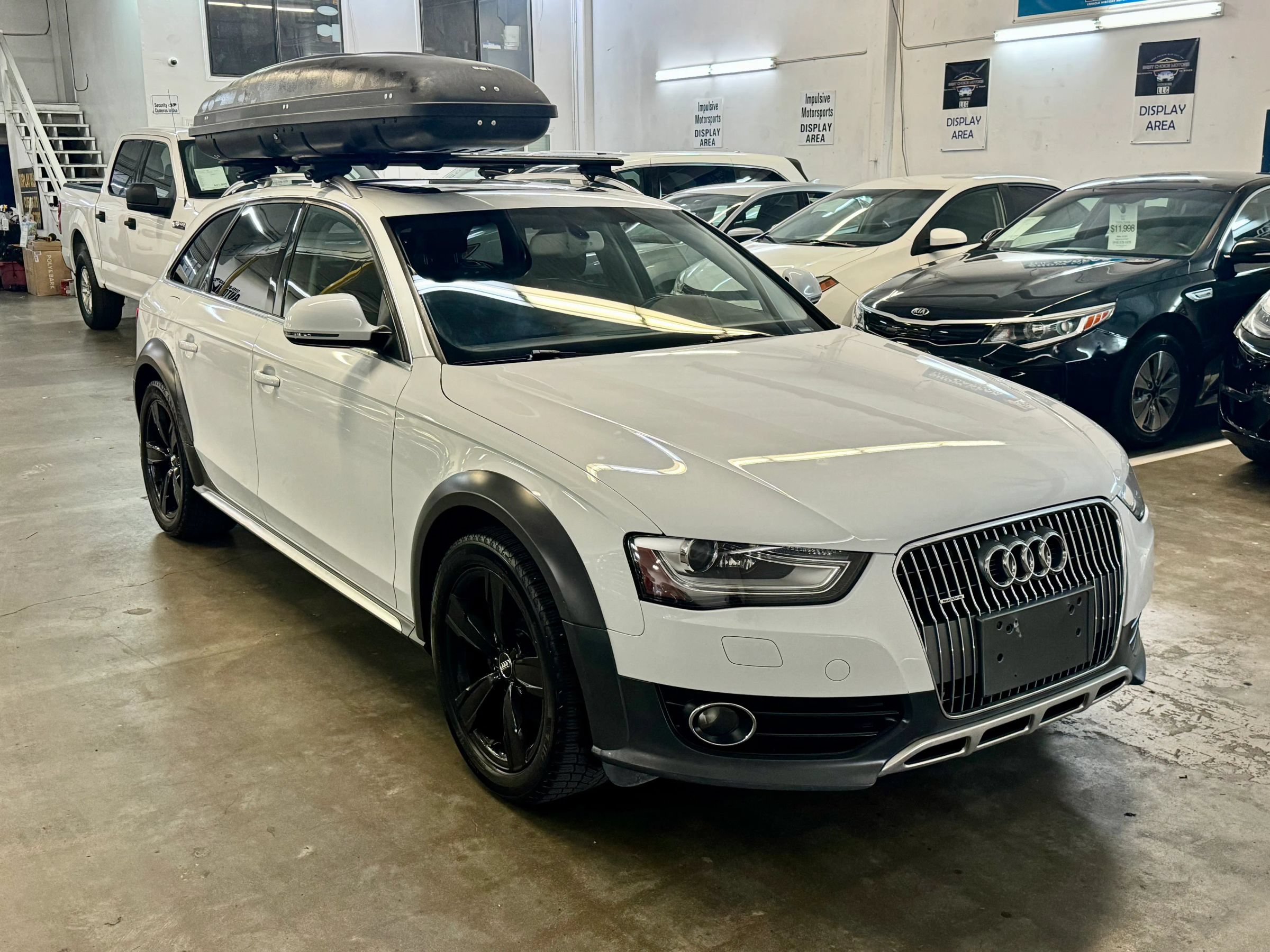 Used 2013 Audi A4 Prestige w/ Prestige Pkg AWD/4WD image 3