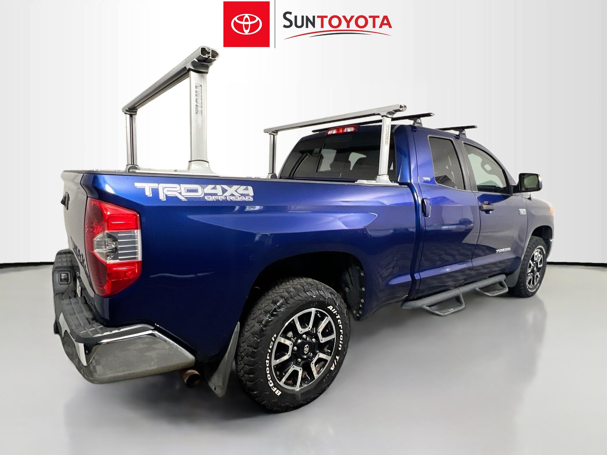 Used 2015 Toyota Tundra SR5 w/ TRD Off Road Package AWD/4WD image 4