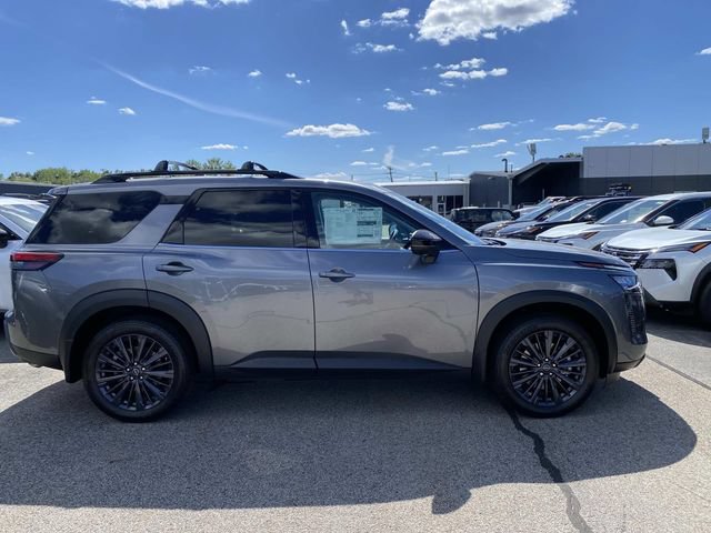 New 2026 Nissan Pathfinder SL w/ SL Premium Package AWD/4WD image 3
