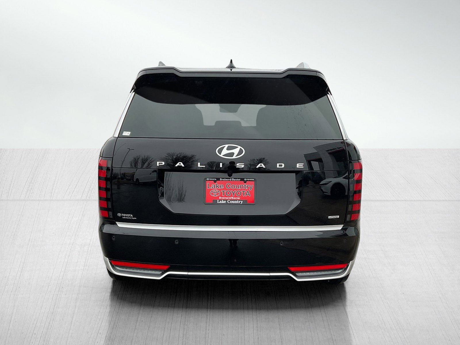 Used 2026 Hyundai Palisade Calligraphy image 4