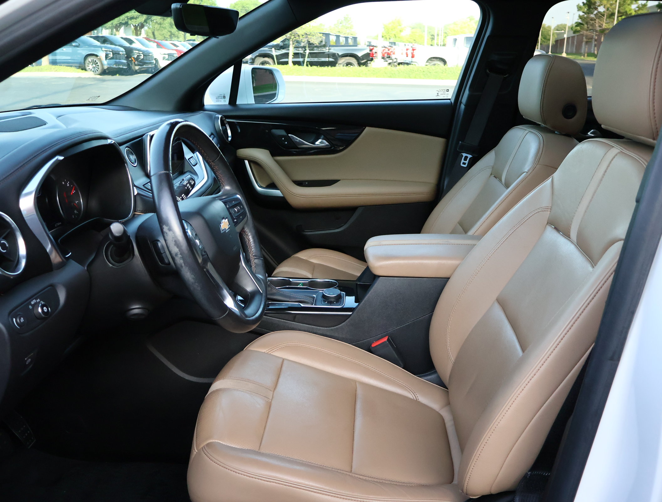 Used 2020 Chevrolet Blazer Premier w/ Driver Confidence II Package FWD image 13