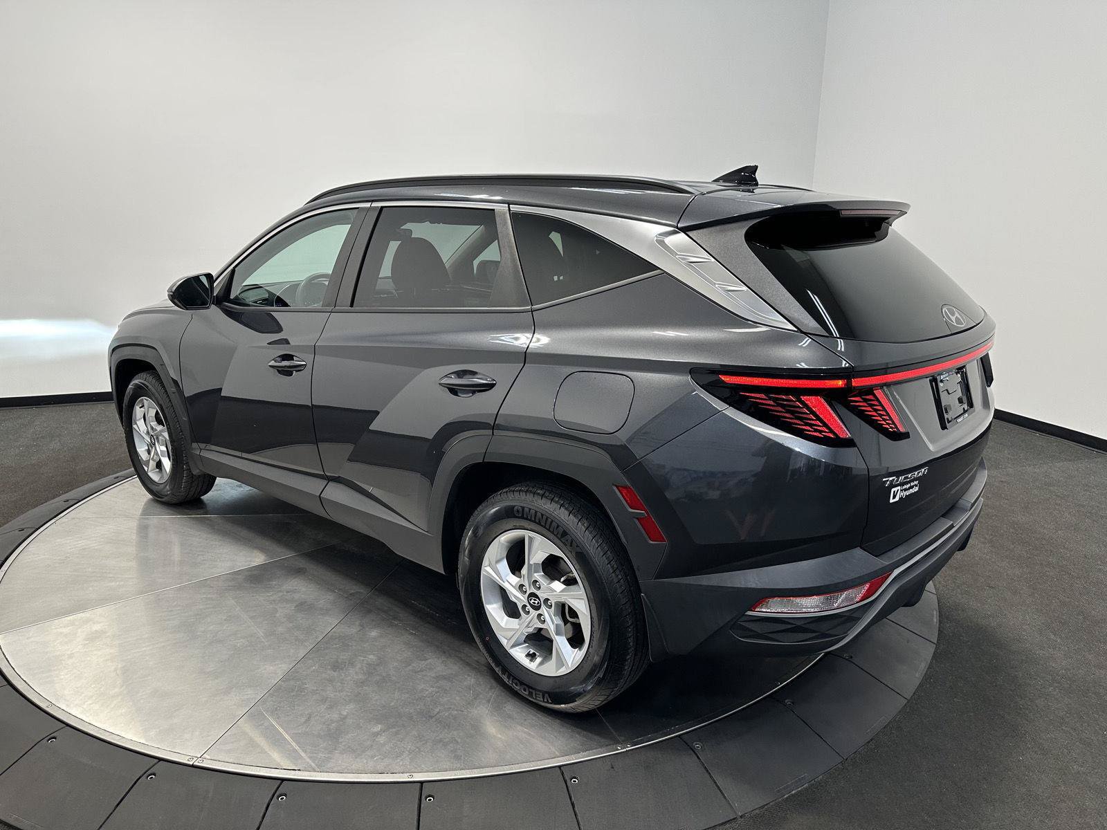 Certified 2023 Hyundai Tucson SEL AWD/4WD image 5