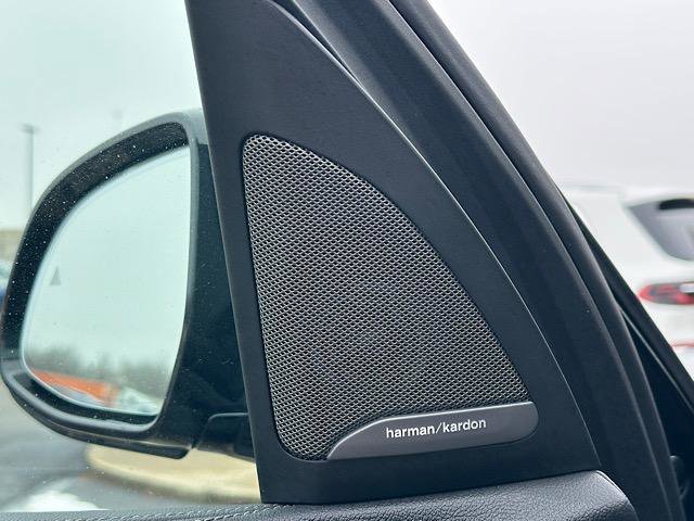 Certified 2022 BMW X7 xDrive40i w/ M Sport Package image 17