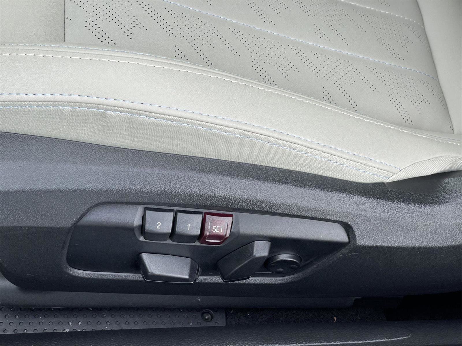 Used 2025 MINI Cooper S image 21