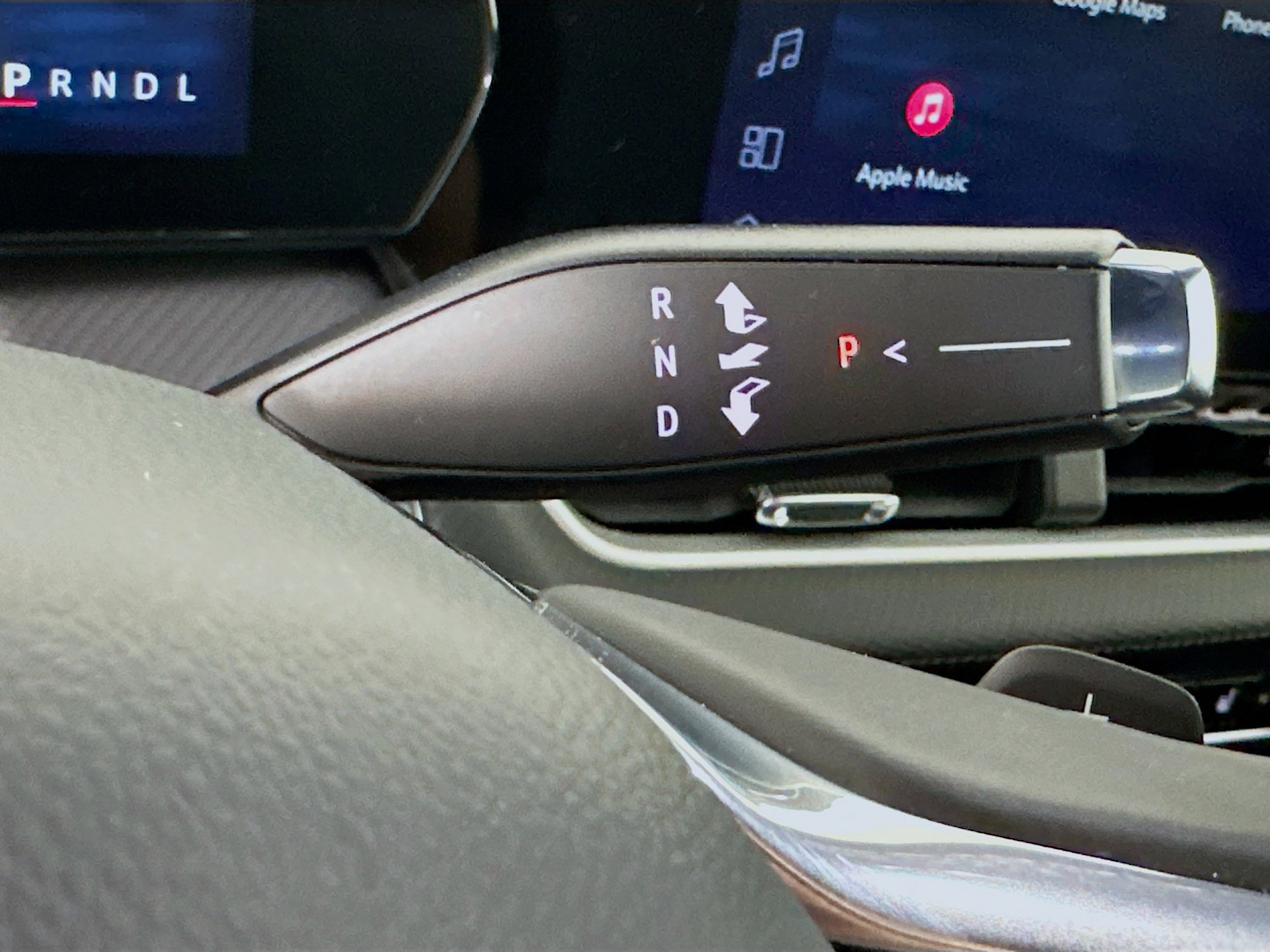 Used 2025 Chevrolet Equinox LT image 25