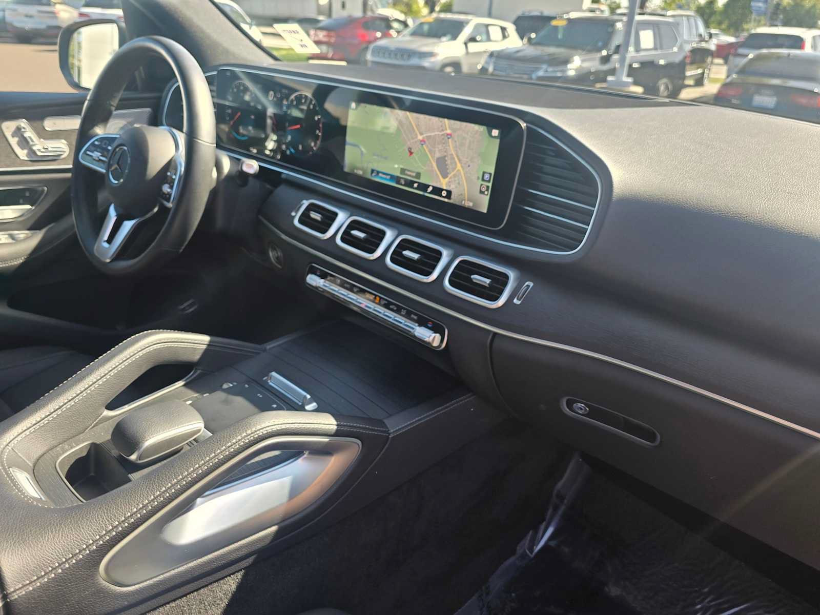 Used 2023 Mercedes-Benz GLE 350 4MATIC image 11