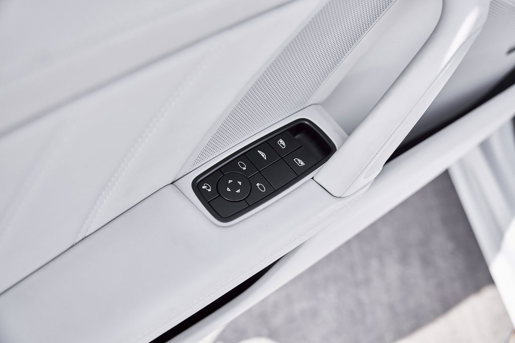 Used 2025 Porsche 911 Turbo S image 30