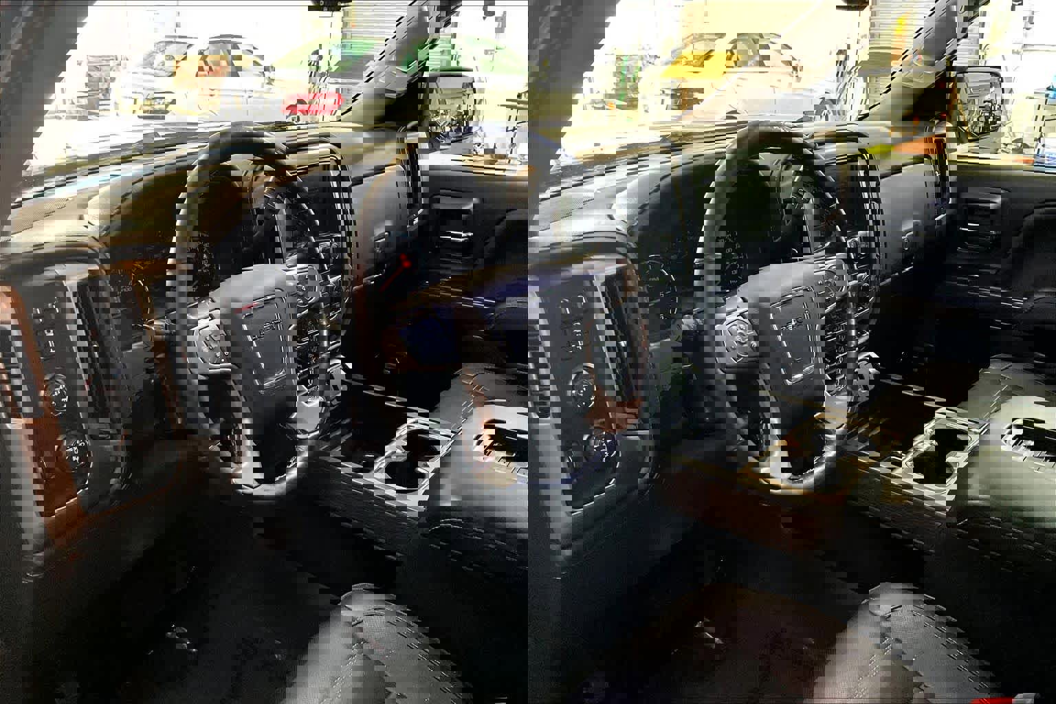 Used 2018 GMC Sierra 1500 Denali w/ Denali Ultimate Package image 18