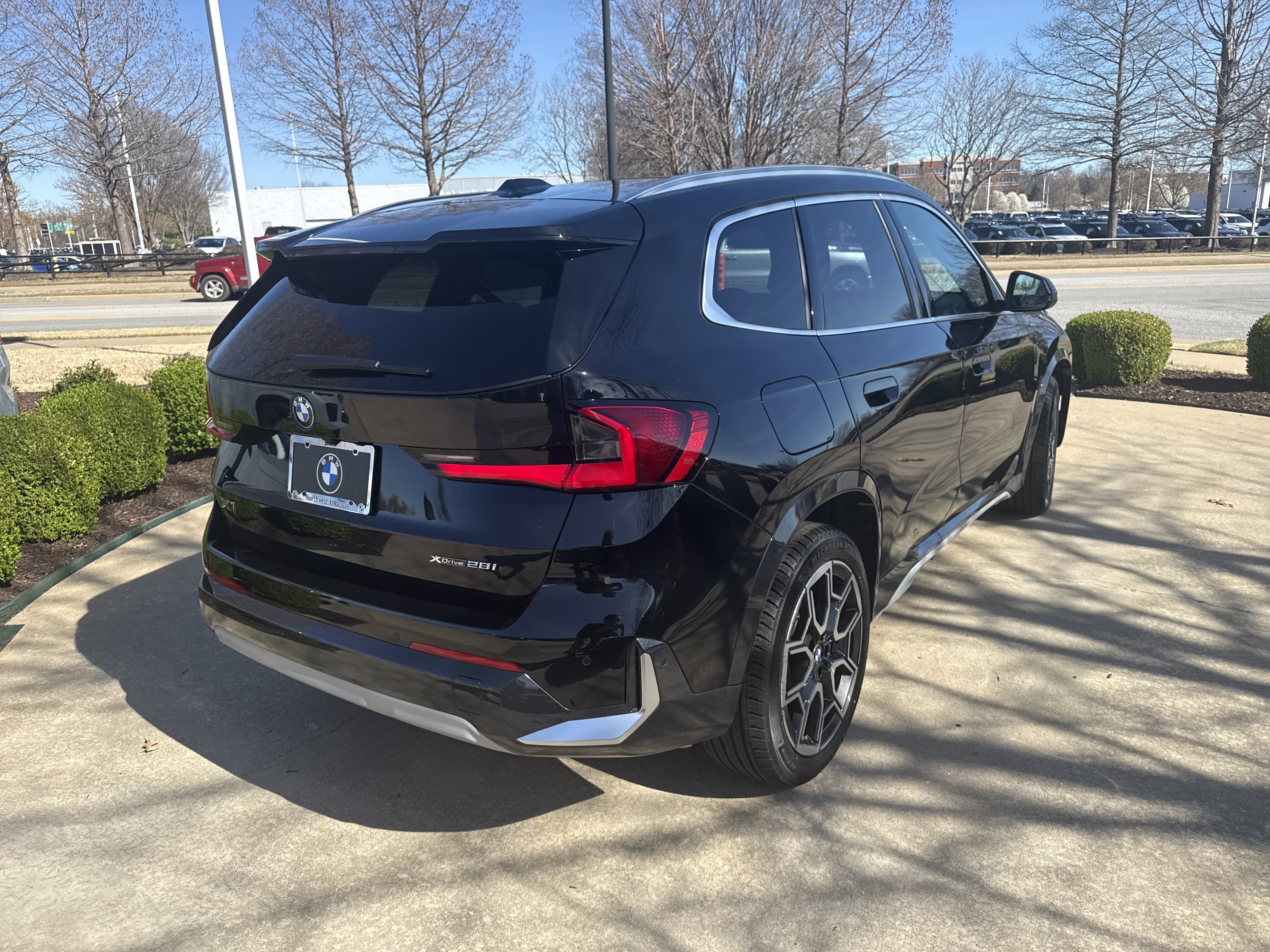 New 2026 BMW X1 xDrive28i AWD/4WD image 5