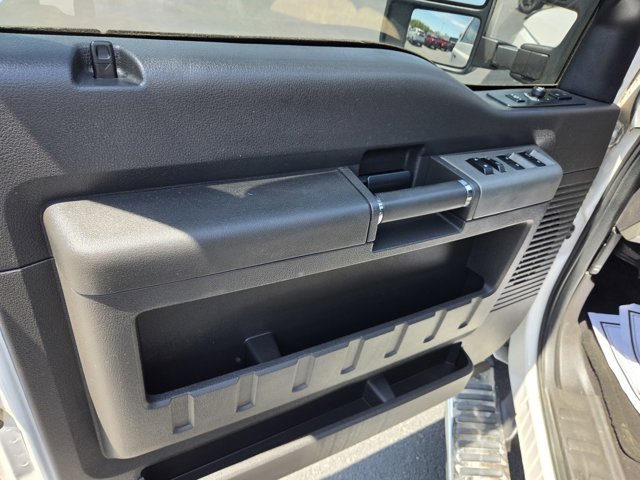 Used 2011 Ford F350 Lariat w/ Lariat Ultimate Pkg AWD/4WD image 34