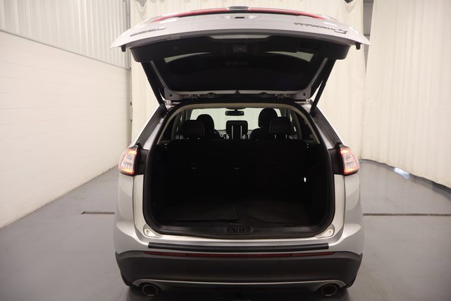 Used 2018 Ford Edge Titanium w/ Equipment Group 301A image 17