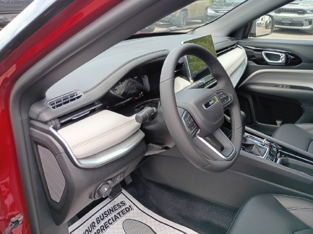 New 2026 Jeep Compass Limited AWD/4WD image 11