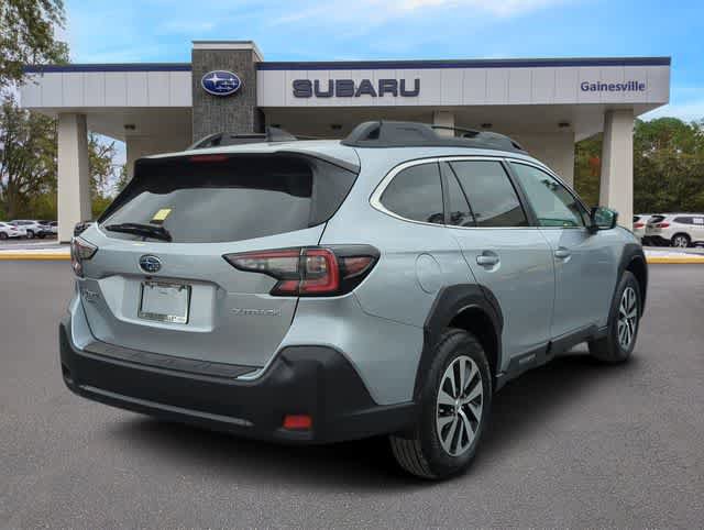 Certified 2025 Subaru Outback Premium AWD/4WD image 4