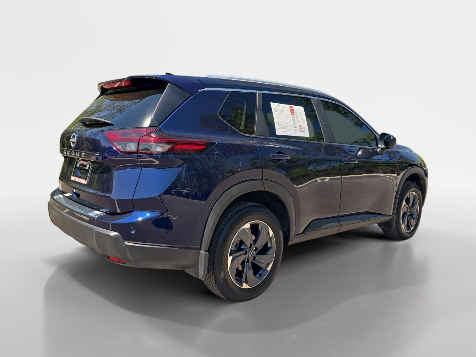Certified 2025 Nissan Rogue SV w/ SV Premium Package FWD image 5