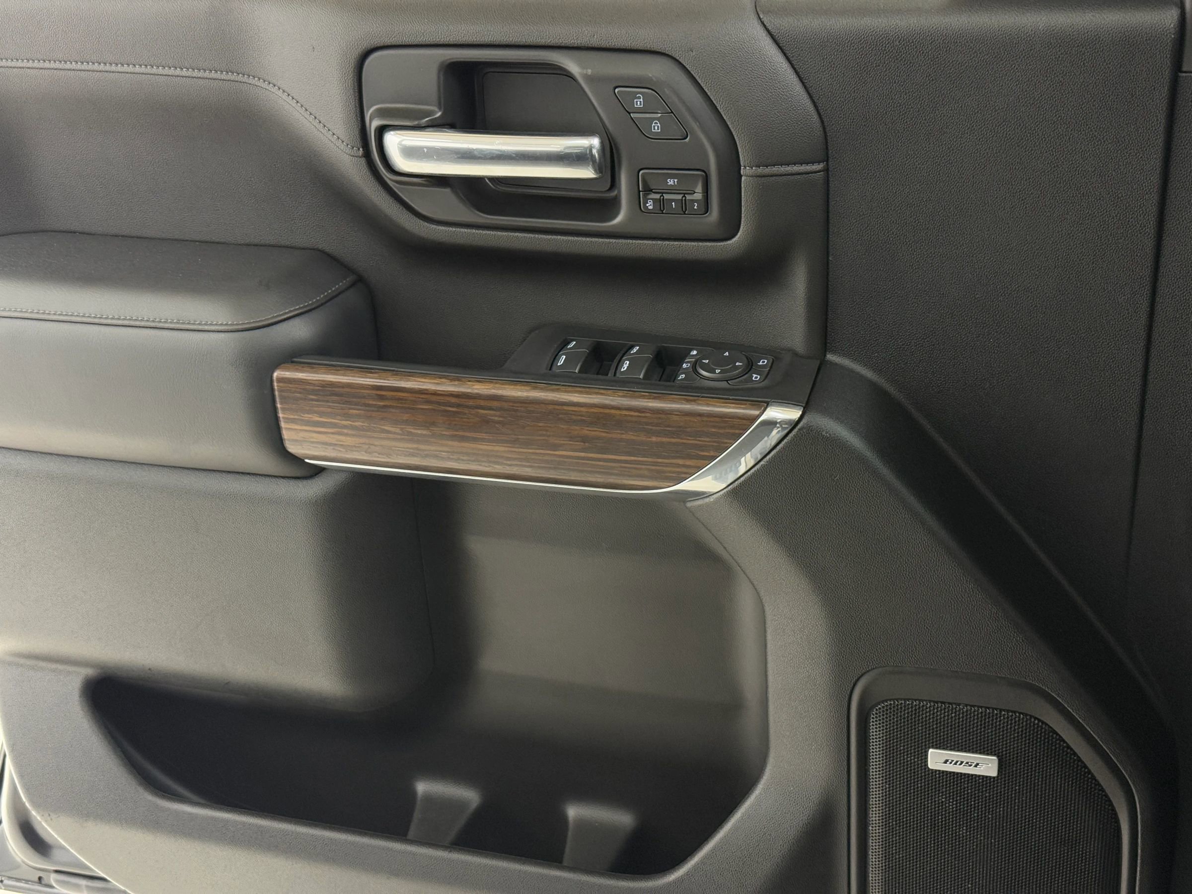 Used 2022 Chevrolet Silverado 2500 High Country w/ Technology Package image 35